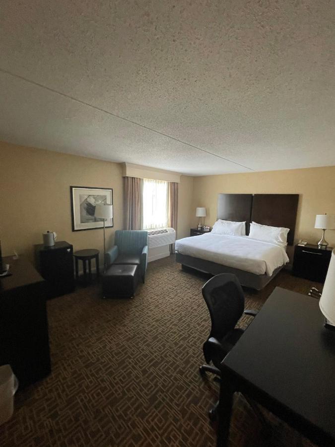 Holiday Inn Express Philadelphia Penn'S Landing, An Ihg Hotel Extérieur photo